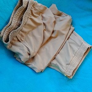 Super comfy khaki pants zipper at ankle